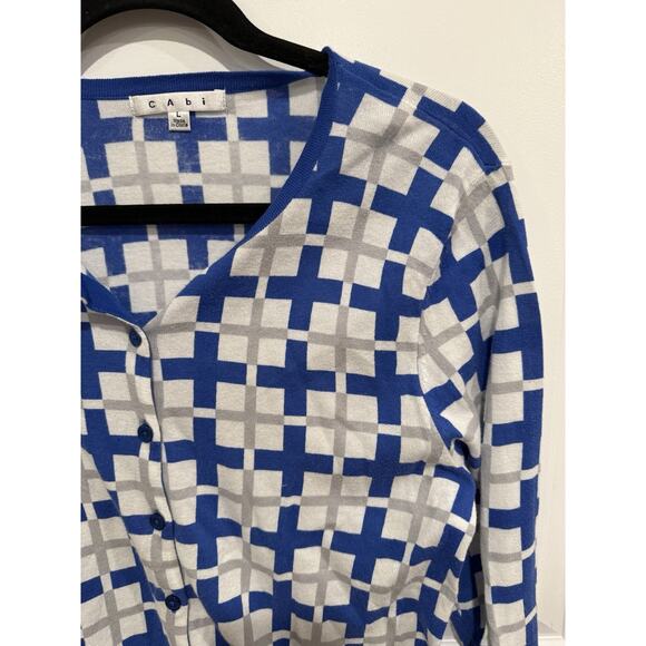 Cabi Blue Grey Plaid Cardigan Sweater Size Large Frame Pattern Preppy Academia - Picture 4 of 7